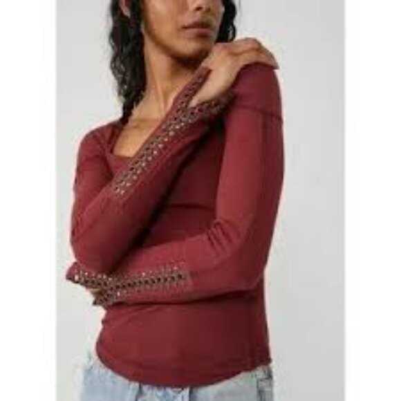 Free People Thermal Studded Grommet Sleeves Long Sleeve Top Red Jasper Size XS - Picture 1 of 10